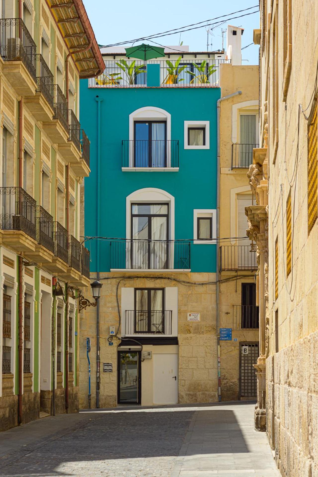Apartment With Exceptional Charm In Historic Center Of Alicante Eksteriør bilde